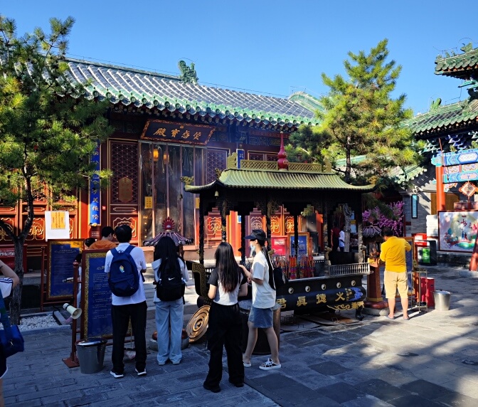 Huode Zhenjun Temple