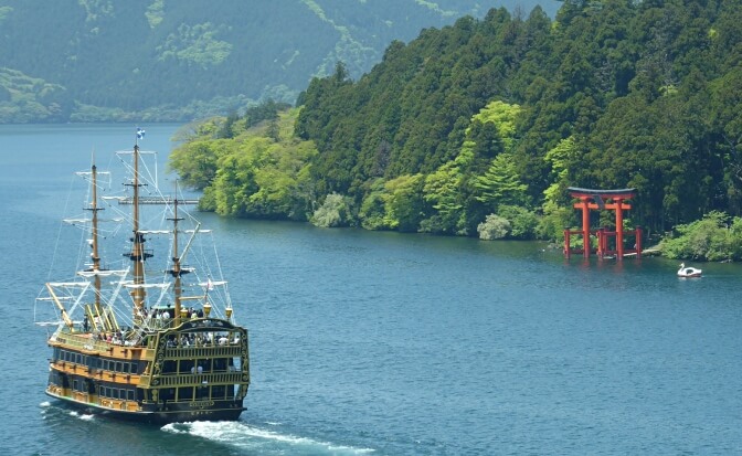 torii gate